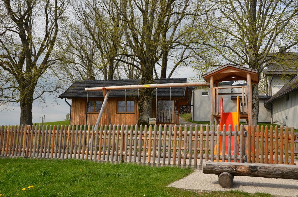Gasthof-Pension Urzn Altmünster Esterno foto